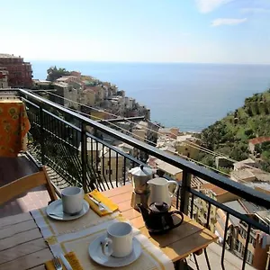 At Yours...manarola 5 Terre , Manarola Italy